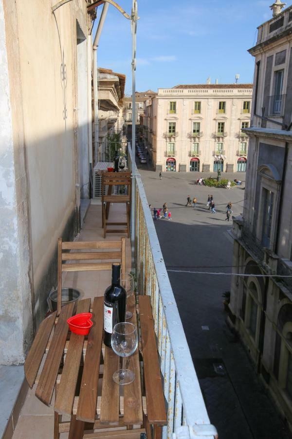 Sicily Wonderful Piazza Universita' Villa Catania Eksteriør billede