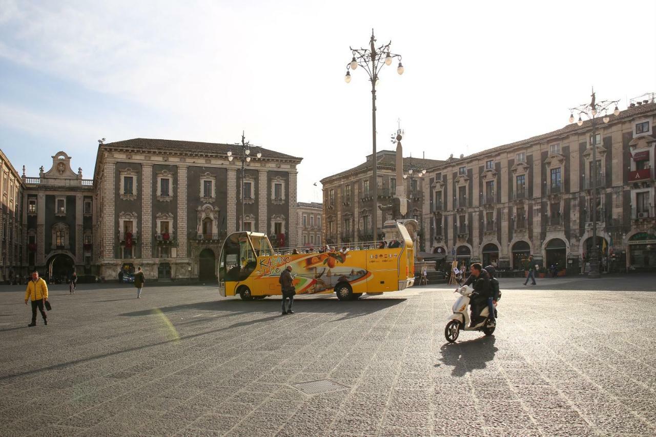 Sicily Wonderful Piazza Universita' Villa Catania Eksteriør billede