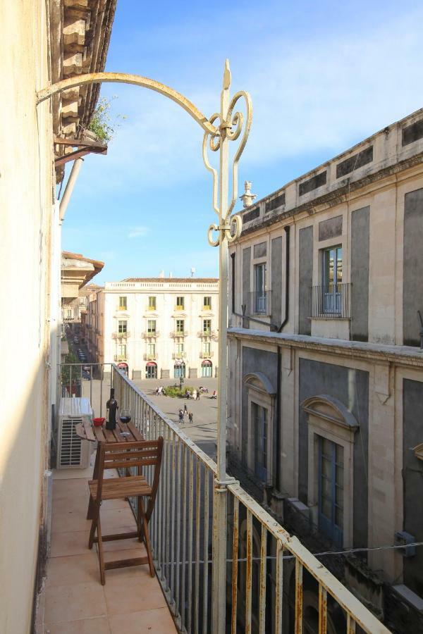 Sicily Wonderful Piazza Universita' Villa Catania Eksteriør billede