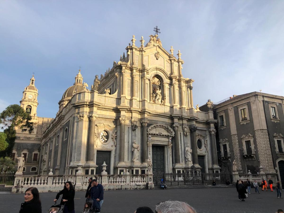 Sicily Wonderful Piazza Universita' Villa Catania Eksteriør billede
